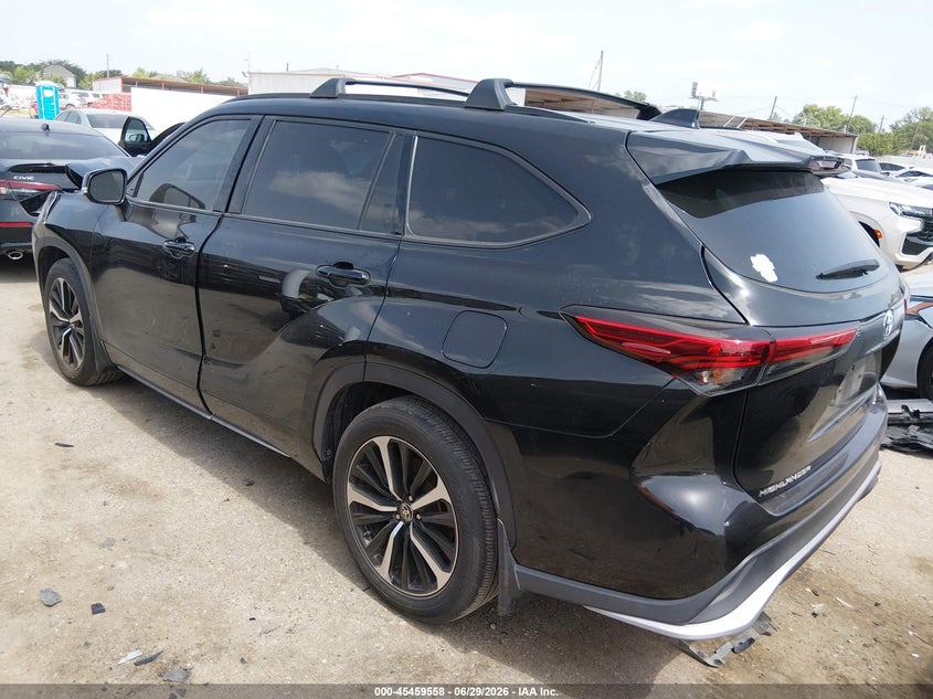 2021 TOYOTA HIGHLANDER auction photo 3