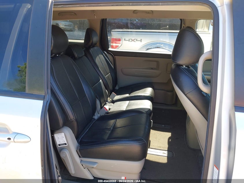 2019 KIA SEDONA auction photo 8