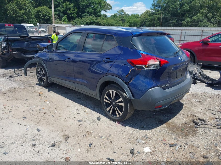2018 NISSAN KICKS auction photo 3