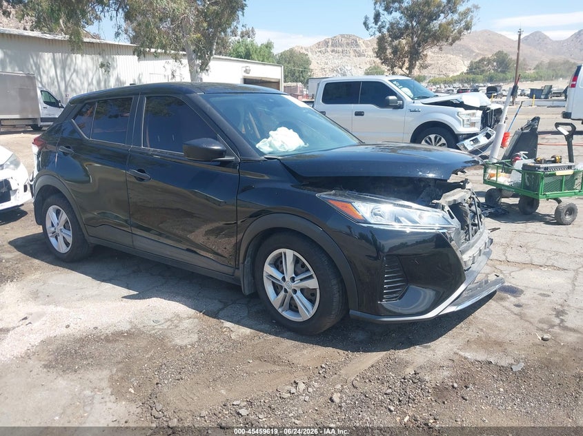 2023 Nissan Kicks