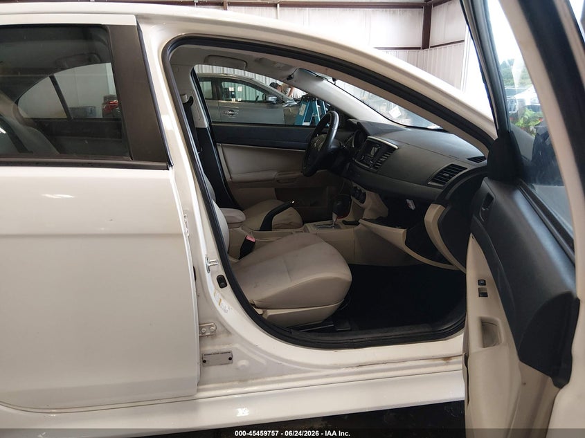 2014 MITSUBISHI LANCER auction photo 5