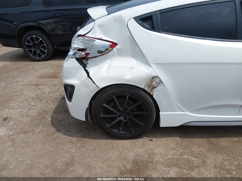 2016 Hyundai Veloster Turbo VIN: KMHTC6AE8GU248979 Lot: 45459774