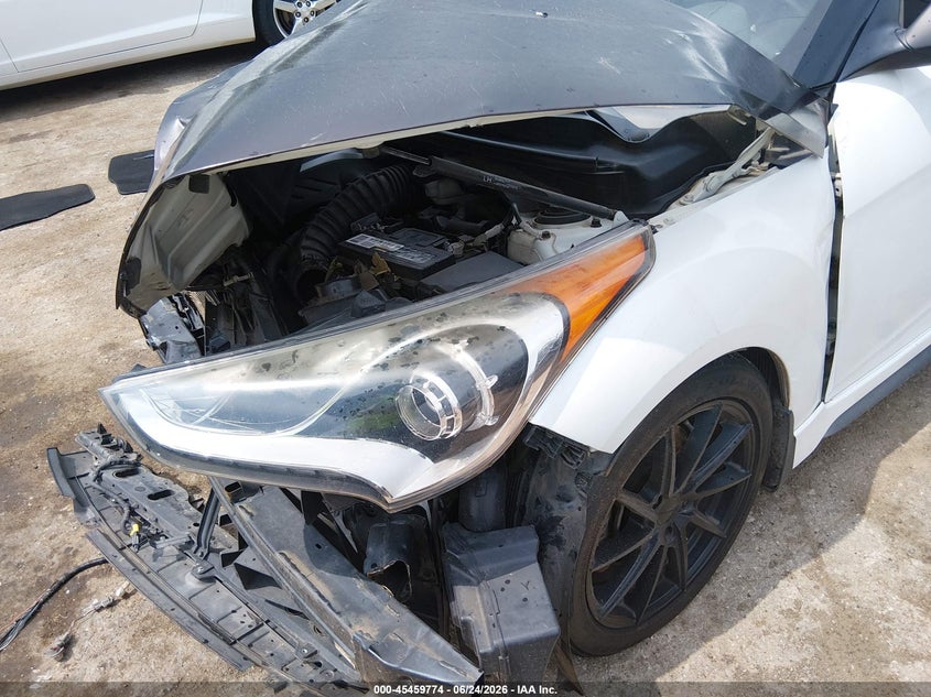 2016 Hyundai Veloster Turbo VIN: KMHTC6AE8GU248979 Lot: 45459774