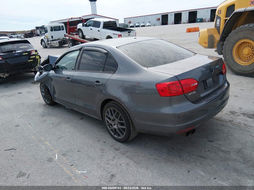 2011 VOLKSWAGEN JETTA auction photo 3