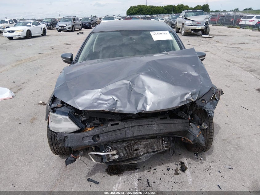 2011 VOLKSWAGEN JETTA auction photo 6