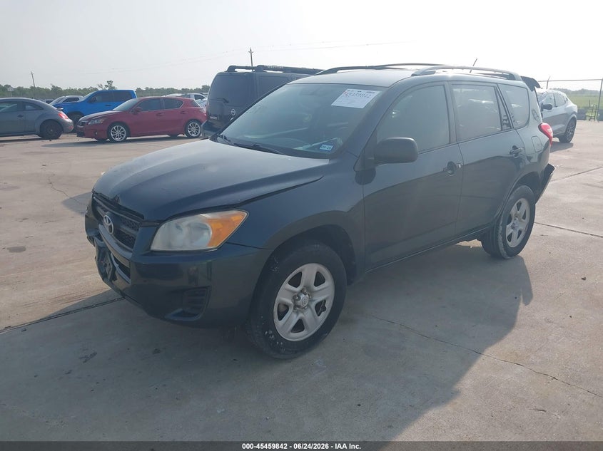 2011 Toyota RAV 4, Front & Rear, IAAI, VIN 2T3ZF4DV2BW102580 — photo 2
