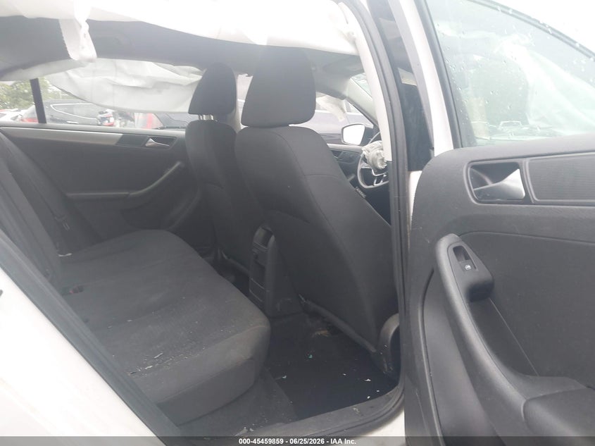 2016 VOLKSWAGEN JETTA auction photo 8