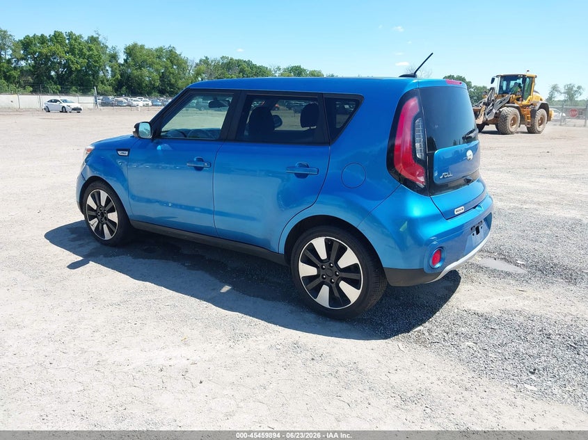 2018 KIA SOUL auction photo 3