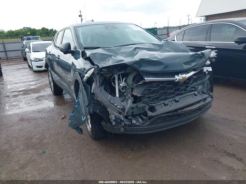 2025 CHEVROLET TRAX auction photo 1