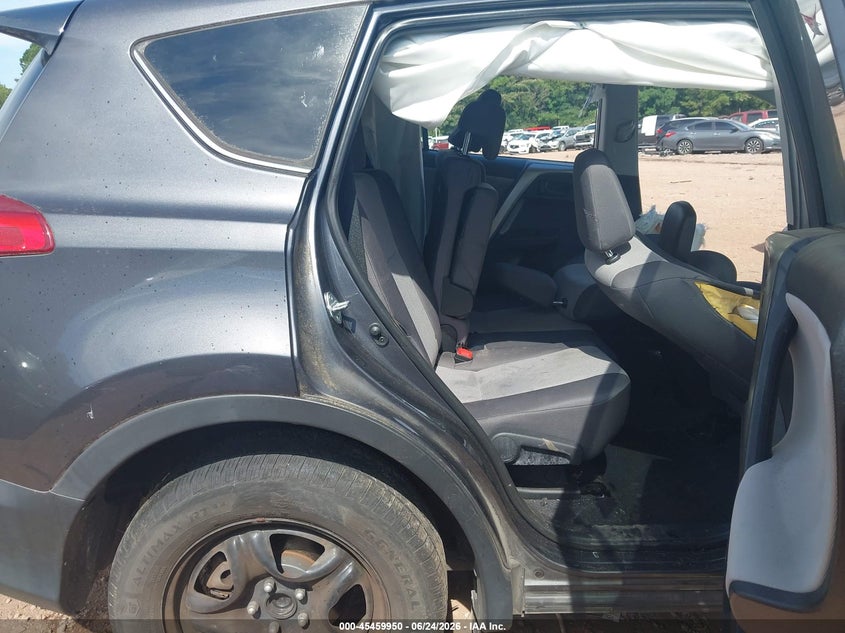2015 TOYOTA RAV4 auction photo 8