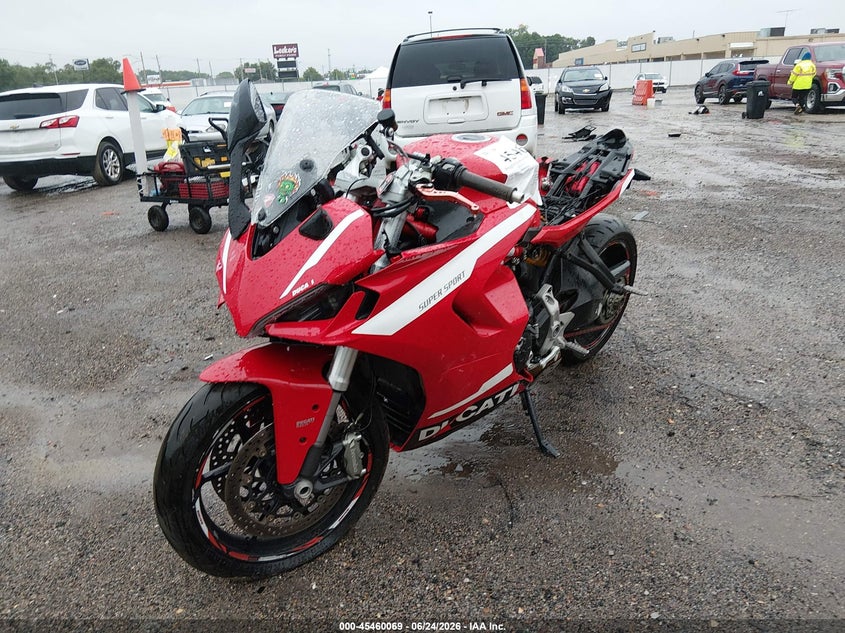 2023 DUCATI SUPERSPORT auction photo 2