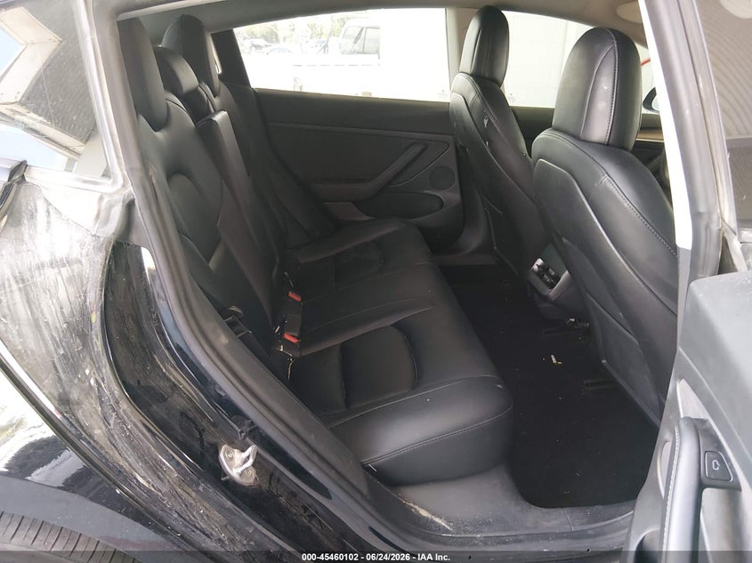 2022 TESLA MODEL 3 auction photo 8