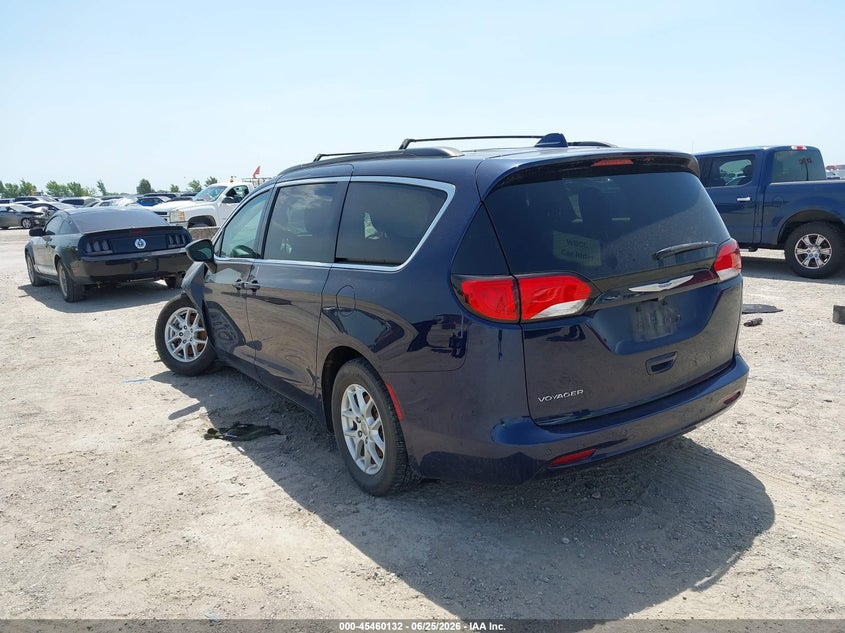 Vin: 2c4rc1cg0lr210914, lot: 45958245, chrysler voyager lx 20203