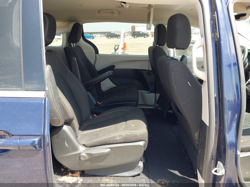2020 Chrysler Voyager Lx VIN: 2C4RC1CG0LR210914 Lot: 45460132