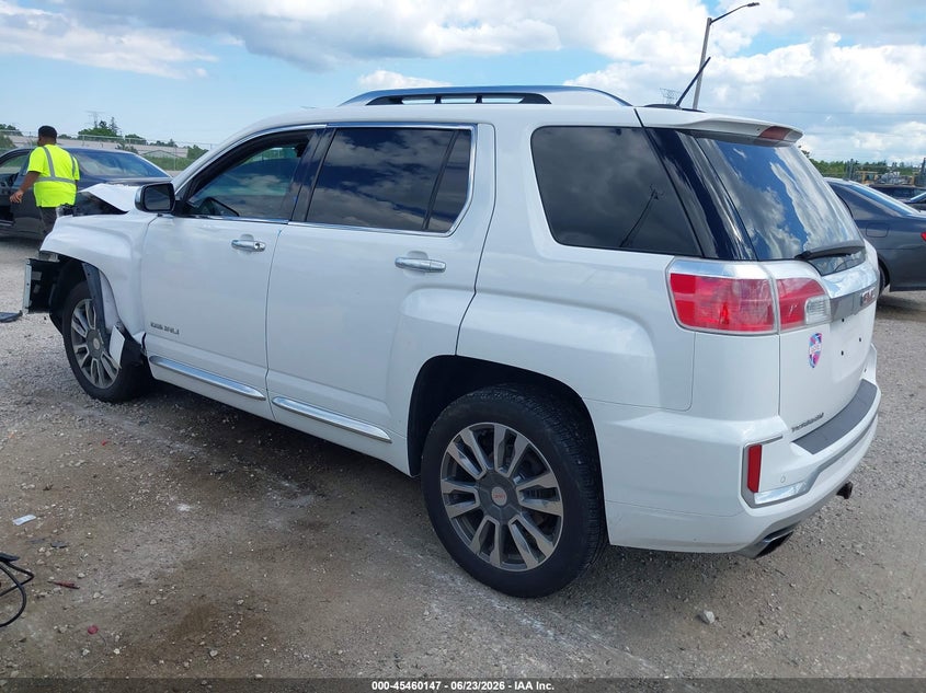 2017 GMC TERRAIN auction photo 3