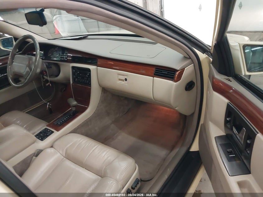 1993 CADILLAC SEVILLE auction photo 5