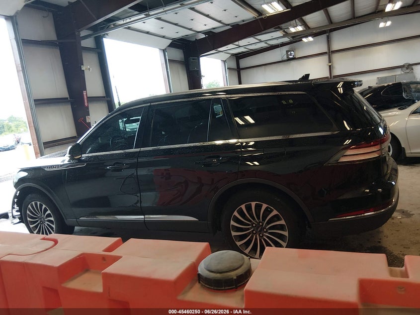 2020 Lincoln Aviator Reserve VIN: 5LM5J7XC7LGL06841 Lot: 45460250