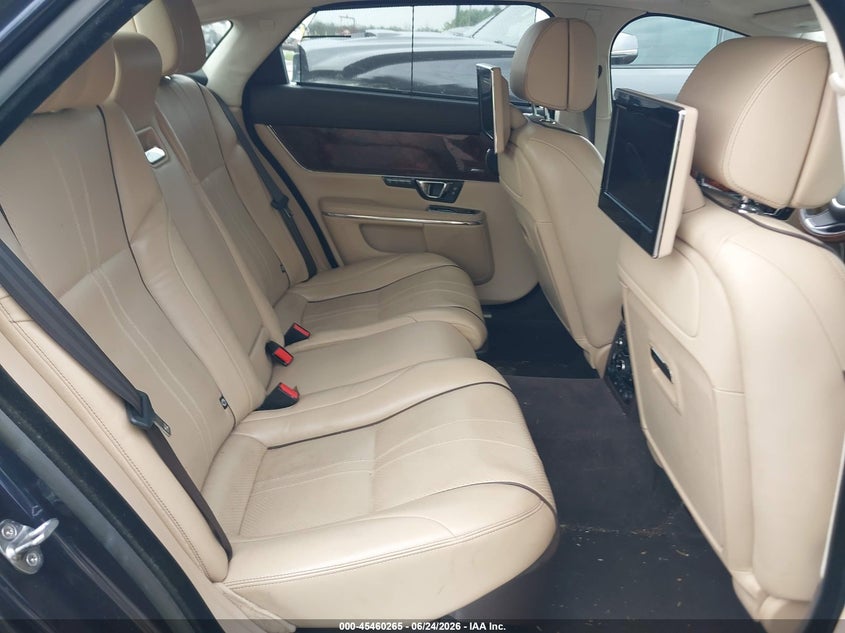 2015 Jaguar Xj Xjl Portfolio VIN: SAJWA2GZ6F8V81572 Lot: 45460265