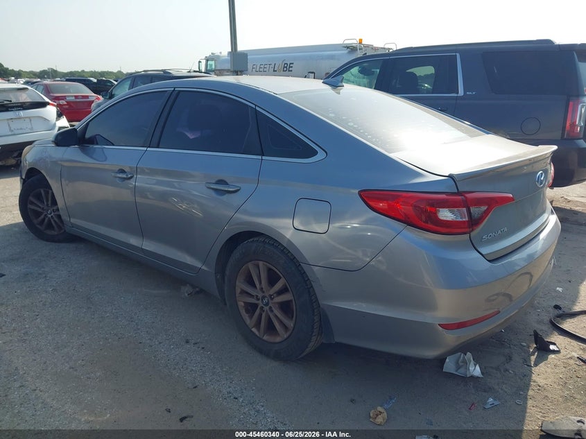 2015 HYUNDAI SONATA auction photo 3