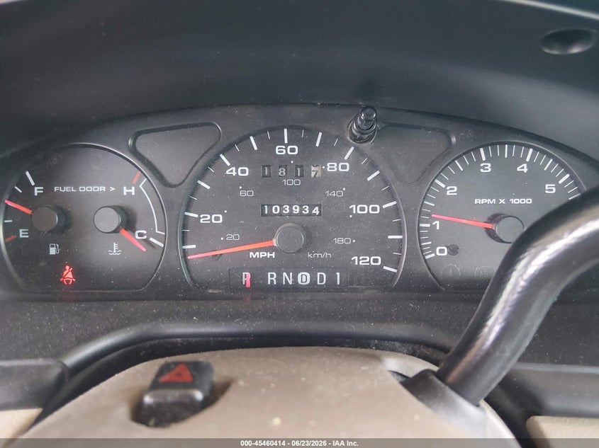 2002 Mercury Sable Gs VIN: 1MEFM50U92G602368 Lot: 45460414