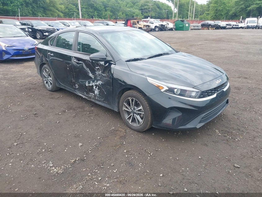 Vin: 3kpf24ad8ne434131, lot: 45958533, kia forte lxs 2022 img_1