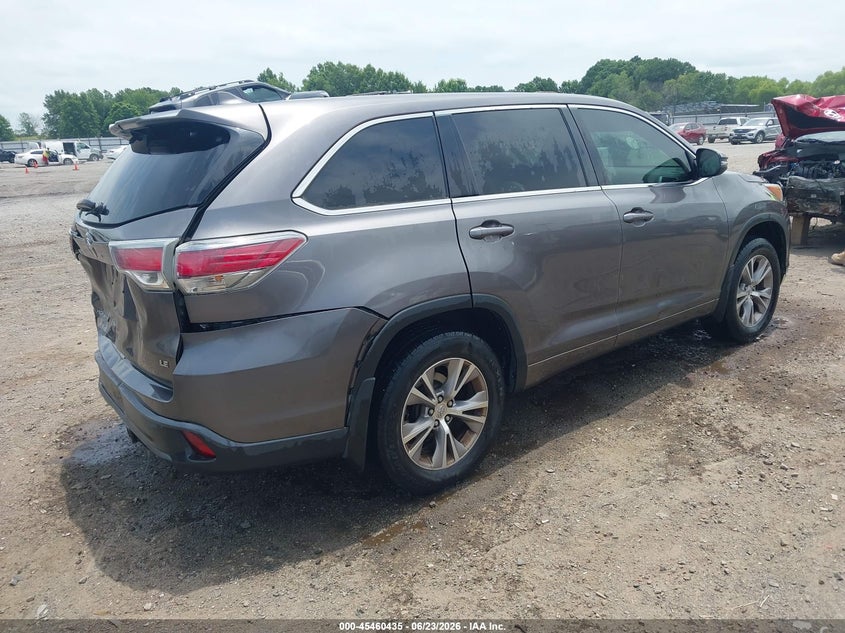 2015 TOYOTA HIGHLANDER auction photo 4