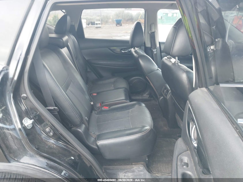 2017 NISSAN ROGUE auction photo 8
