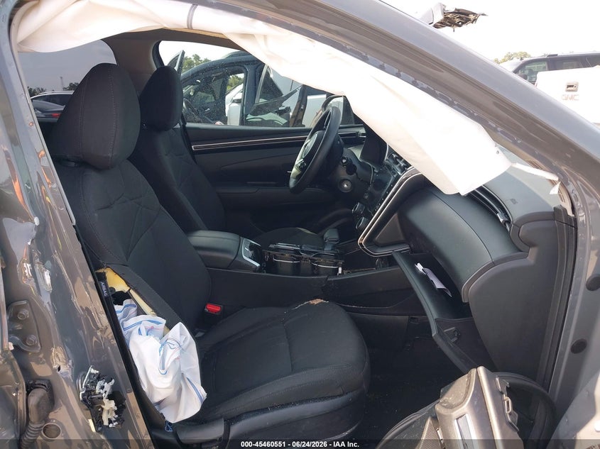 2024 HYUNDAI TUCSON auction photo 5