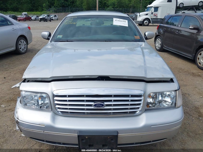 2001 Ford Crown Victoria Lx VIN: 2FAFP74W11X201234 Lot: 45460588