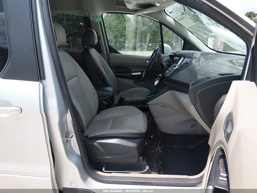 2017 FORD TRANSIT CONNECT auction photo 5