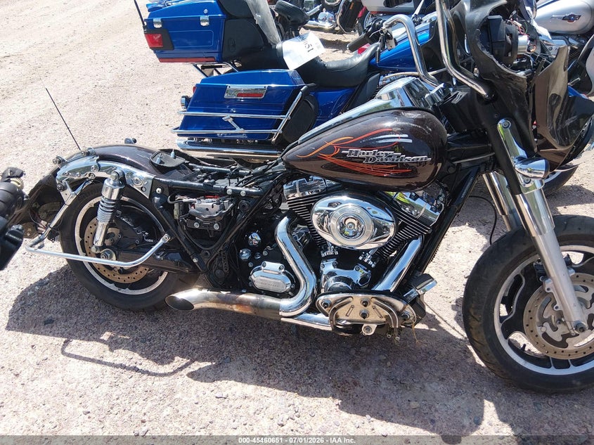 2011 Harley-Davidson Flhx VIN: 1HD1KBM16BB654049 Lot: 45460651