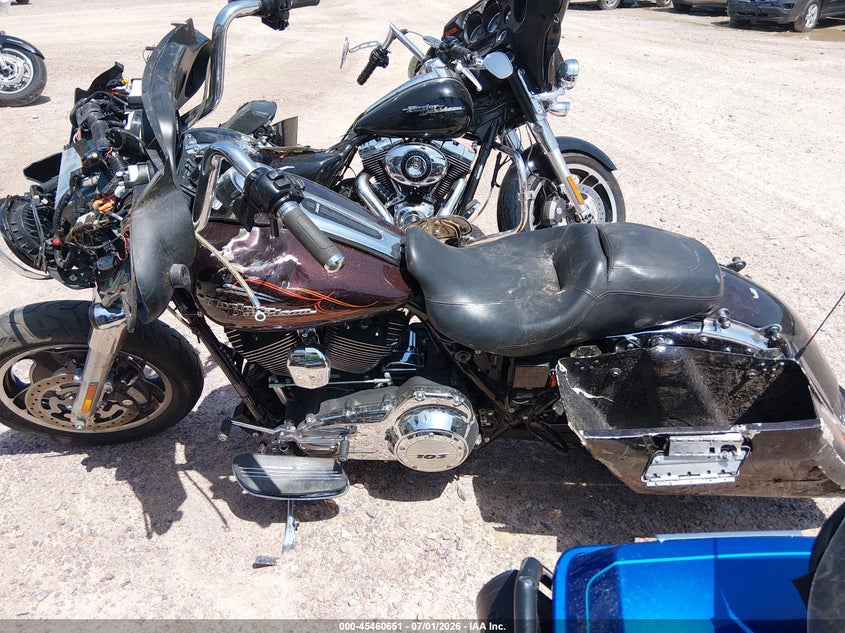2011 Harley-Davidson Flhx VIN: 1HD1KBM16BB654049 Lot: 45460651
