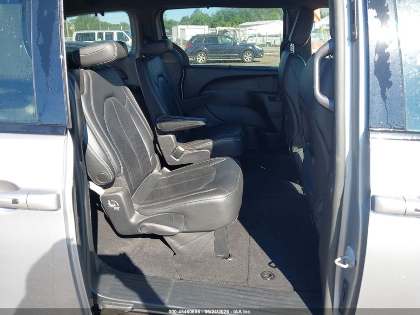 CHRYSLER PACIFICA 2020 VIN 2C4RC1BG0LR290636