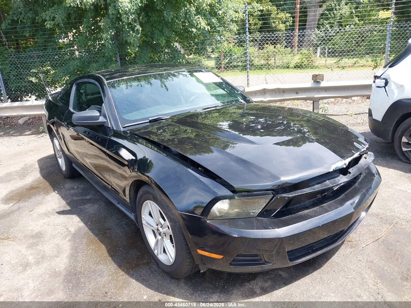 2011 Ford Mustang V6/V6 Premium