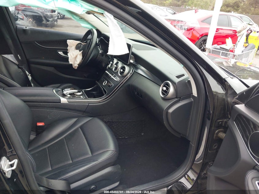 2016 MERCEDES-BENZ C 300 auction photo 5