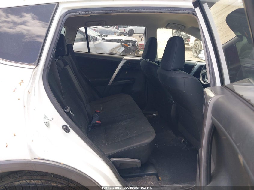 2017 Toyota Rav4 Le VIN: JTMBFREV0HJ165553 Lot: 45460915