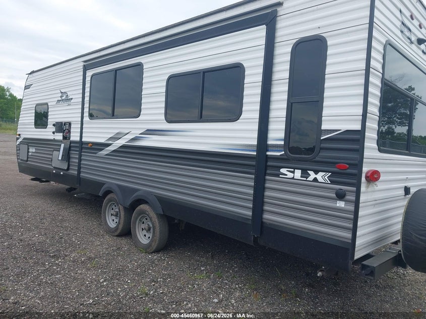 2022 JAYCO JAYFL184BH auction photo 3