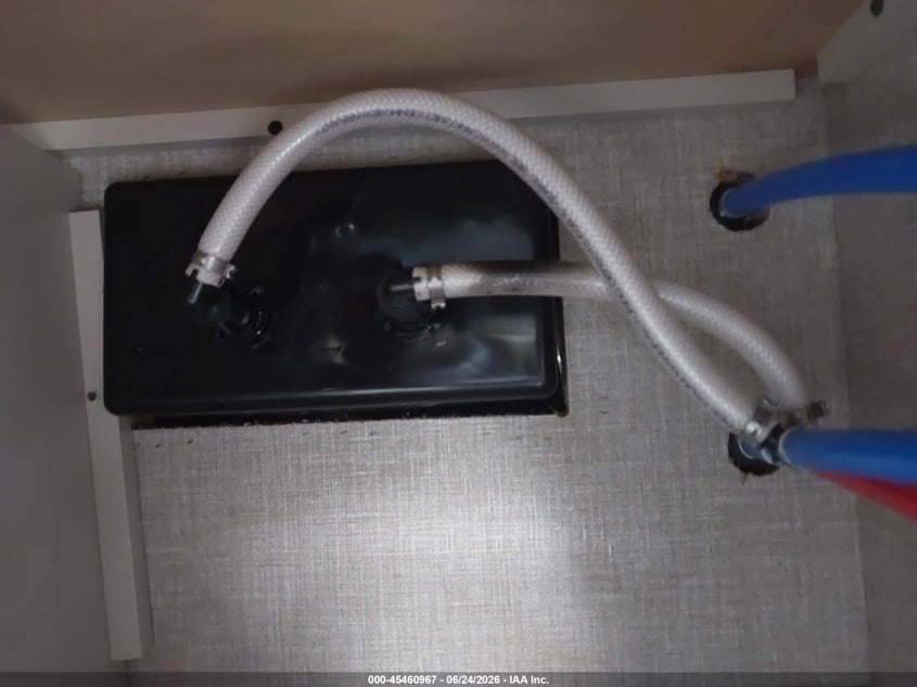 2022 JAYCO JAYFL184BH auction photo 6