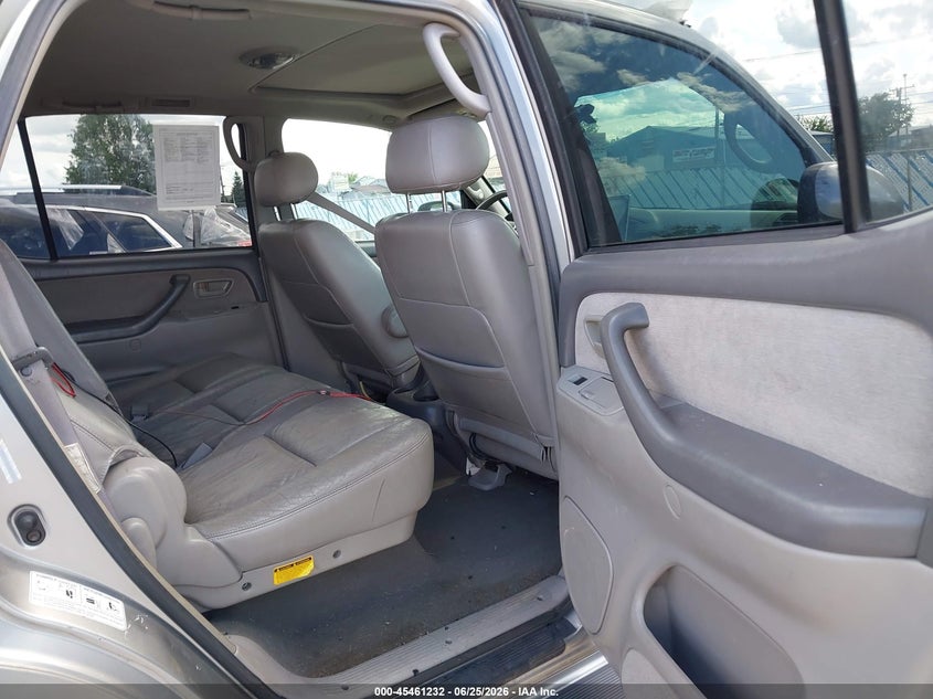 2004 Toyota Sequoia Sr5 V8 VIN: 5TDBT44A94S214613 Lot: 45461232