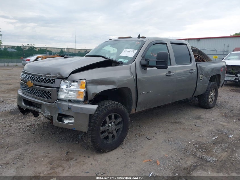 2014 CHEVROLET SILVERADO 2500HD auction photo 2