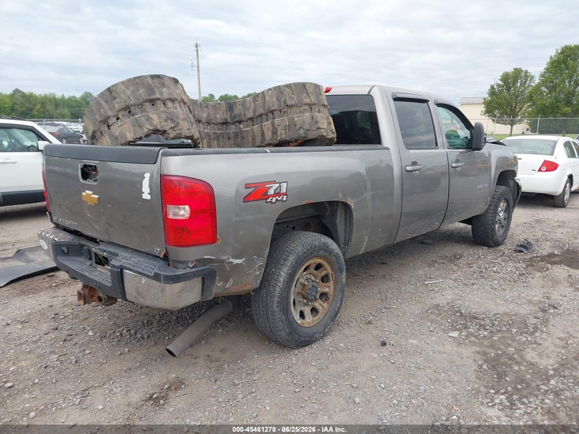 2014 CHEVROLET SILVERADO 2500HD auction photo 4