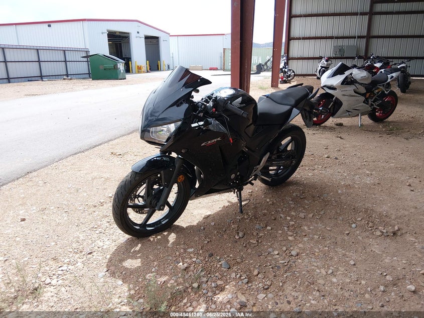 2015 HONDA CBR300 auction photo 2