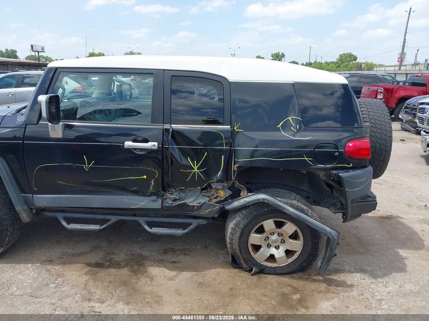 2007 Toyota Fj Cruiser VIN: JTEBU11F470014575 Lot: 45461350