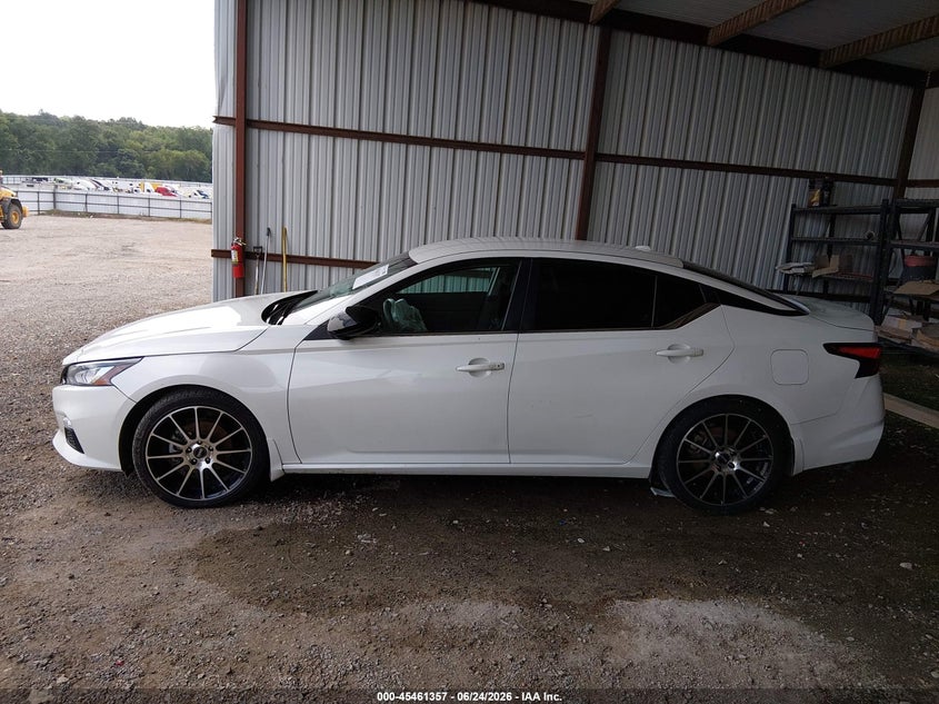 AtlanticExpress - Nissan Altima