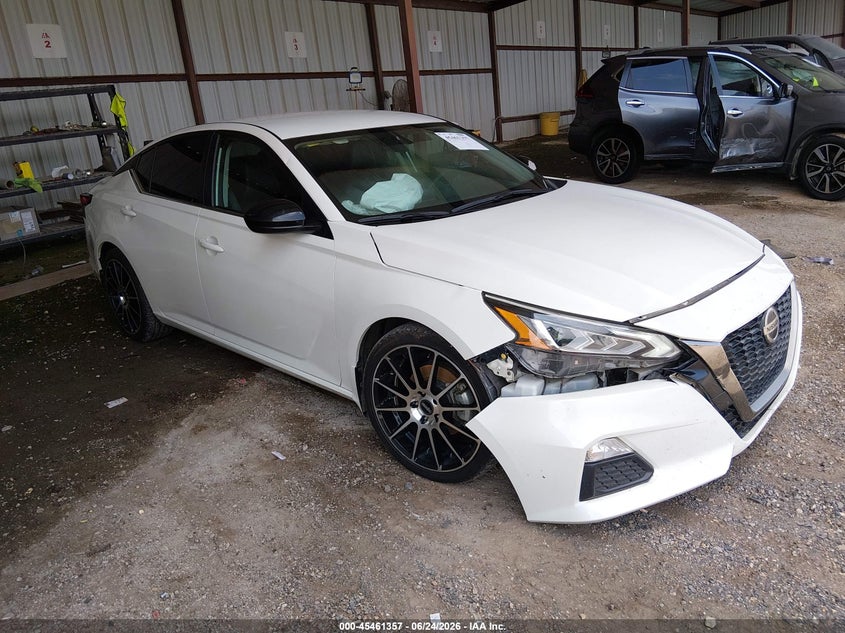 2019 NISSAN ALTIMA 2.5 SR