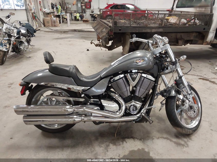 2008 Victory Motorcycles Hammer VIN: 5VPHB26D183000586 Lot: 45461362