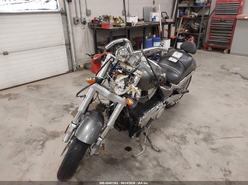 2008 VICTORY MOTORCYCLES HAMMER auction photo 2