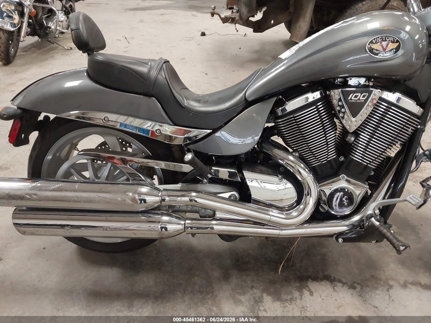 2008 VICTORY MOTORCYCLES HAMMER auction photo 8