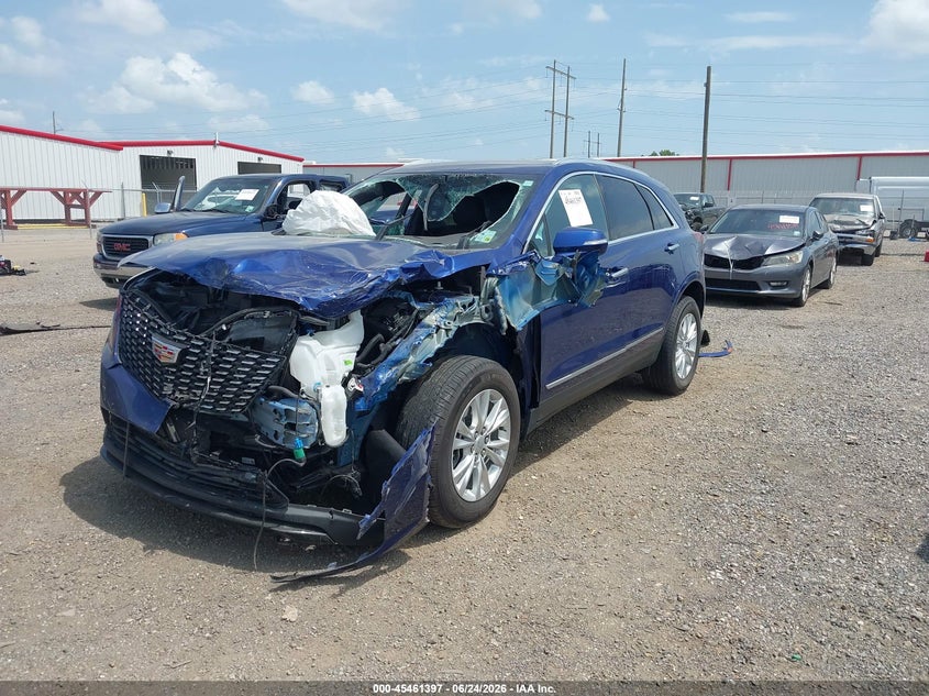 2025 CADILLAC XT5 auction photo 2