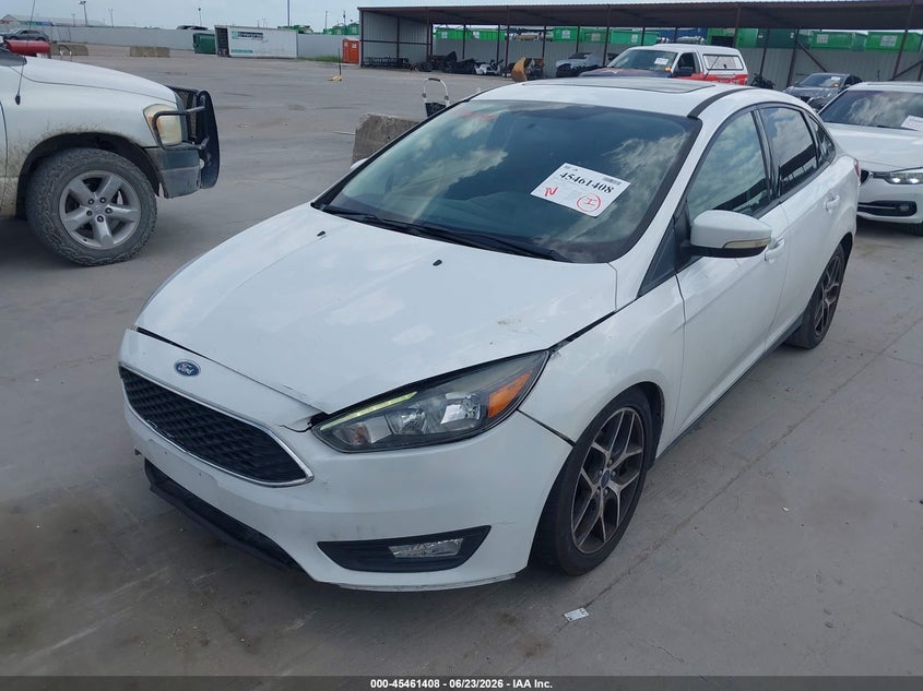 Vin: 1fadp3h28jl293298, lot: 45959521, ford focus sel 20182